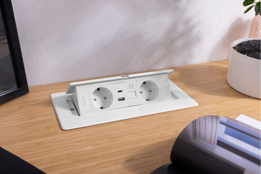 Блок розеток GTV MULTISOFT 2 розетки SCHUKO USB А+С + RJ45 провід 1,5м з вилкою Білий AE-PBSUR2GS-10 фото