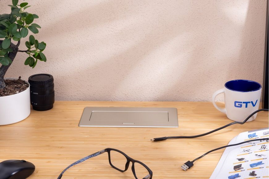 Блок розеток GTV MULTISOFT 2 розетки SCHUKO USB А+С + RJ45 провід 1,5м з вилкою Алюміній AE-PBSUR2GS-53 фото