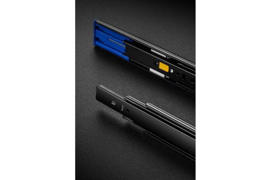 Напрямна кулькова GTV 300 VERSALITE PLUS + , 40 кг з дотягом (1,5 мм) Чорна PK-L-H45-600-B-20 фото