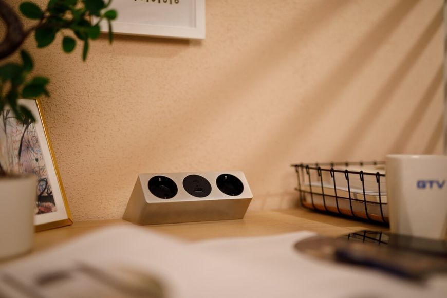 Блок розеток GTV Sofito, 2 x SCHUKO, USB A+C, кабель 1,5m, сталь AE-GMSOF2S2U-51 фото